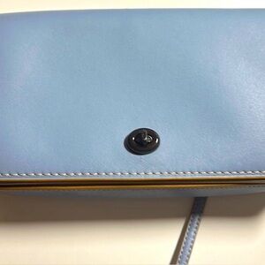 Elegant Coach 1941 Dinky Meadow Blue